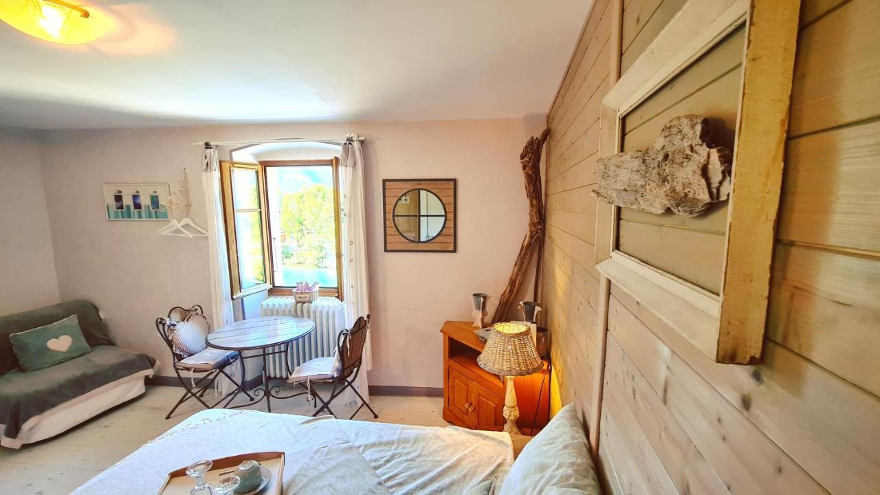 Bed and Breakfast Le Doux Nid Шана Екстер'єр фото