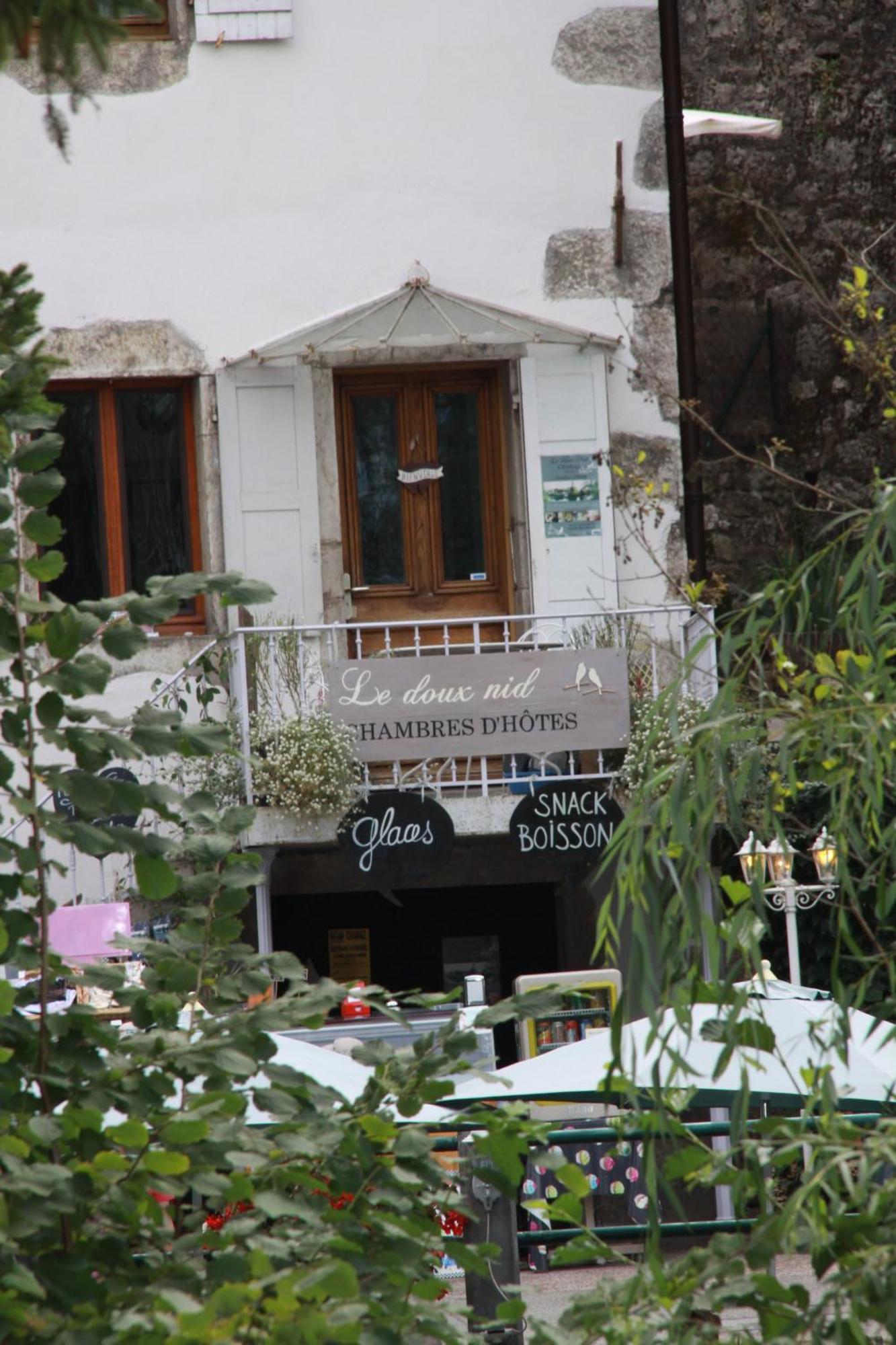 Bed and Breakfast Le Doux Nid Шана Екстер'єр фото