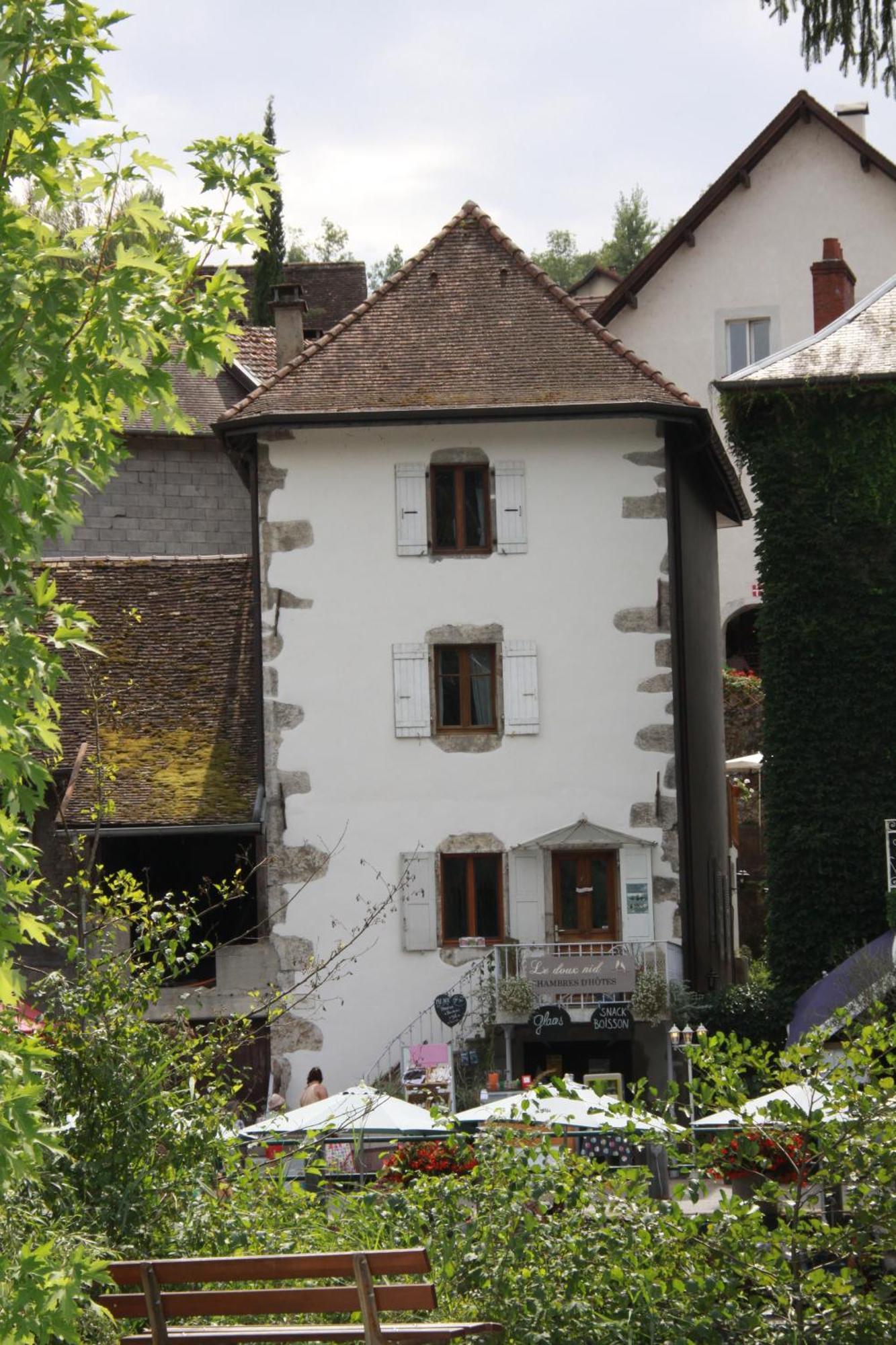 Bed and Breakfast Le Doux Nid Шана Екстер'єр фото